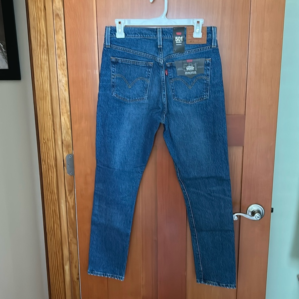 Lev’s 501 Skinny Jeans, Medium Wash, Size 29, NWT